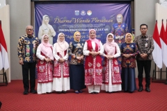 DWP Provinsi DKI Jakarta Hadiri Pengenalan Batik Agnimaya Sakanti DWP Dinas Gulkarmat Provinsi DKI Jakarta