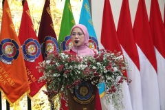 Ketua DWP Provinsi DKI Jakarta, Lisniawati Uus Kuswanto, Memberi  Sambutan
