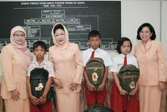 Evaluasi Kesehatan untuk Anak-anak Program GNOTA