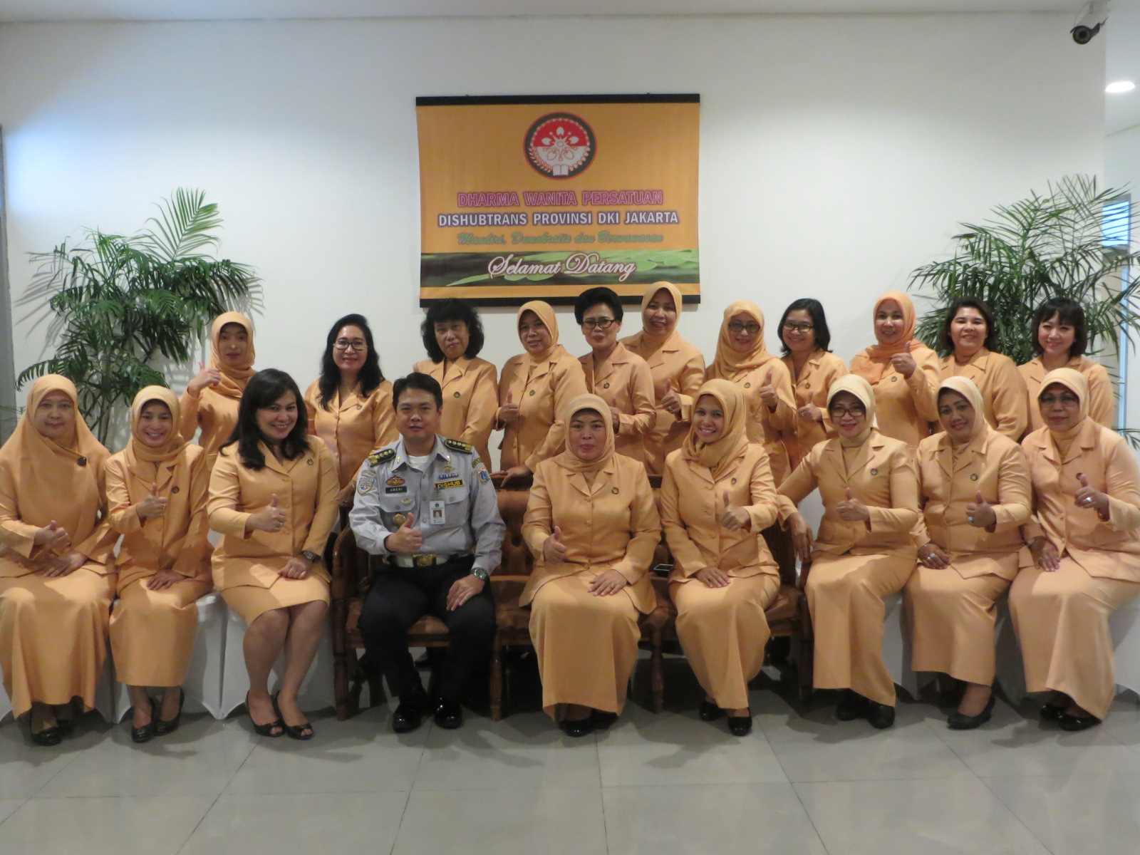 Pengukuhan Pengurus DWP Dinas Perhubungan dan Transportasi