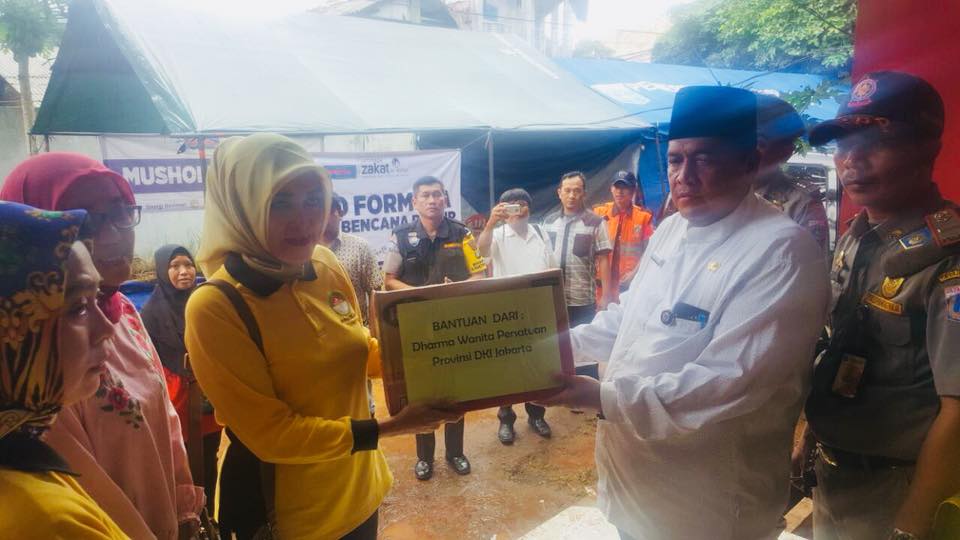 Baksos Untuk Korban Banjir di Gang Arus