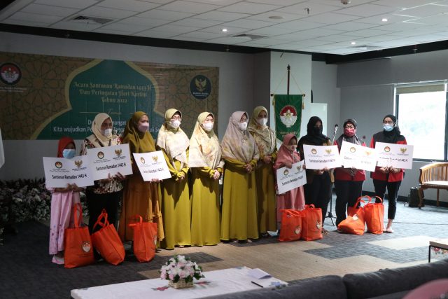 Santunan Ramadan dan Peringatan Hari Kartini Tahun 2022