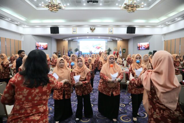 Pelatihan Kepribadian dan Komunikasi